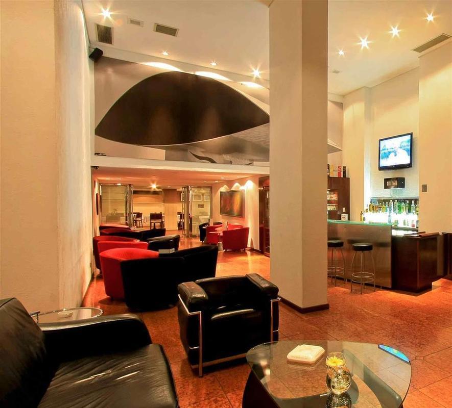 Mercure Curitiba Centro Interior foto